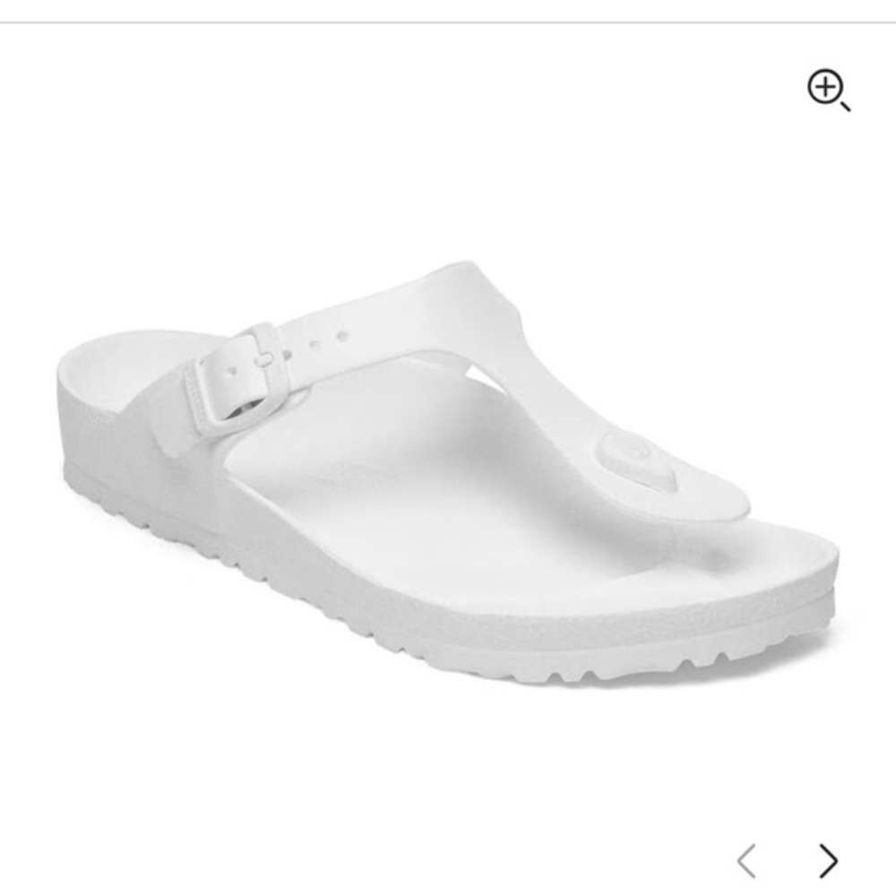 Birkenstocks Gizeh Essentials woman’s size size 8.5 white